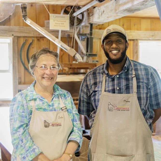 Homestead Gristmill Mill Workers Judy Danny1 Small
