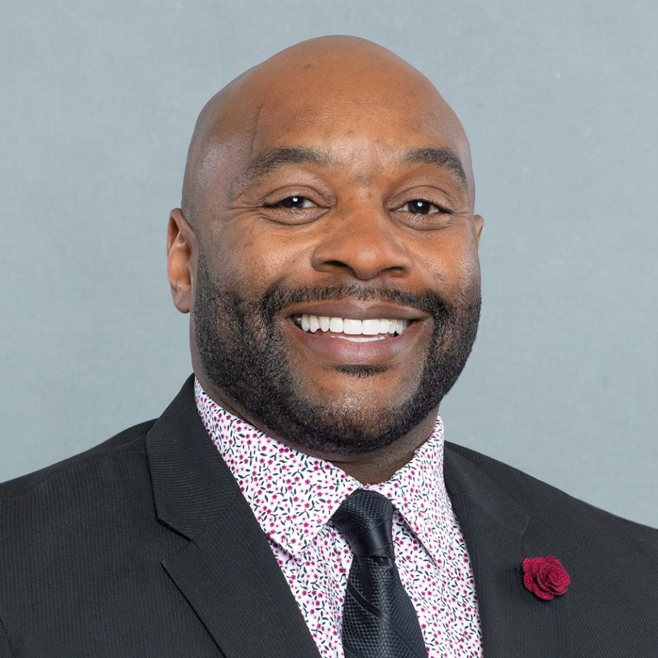 Warren De Shields