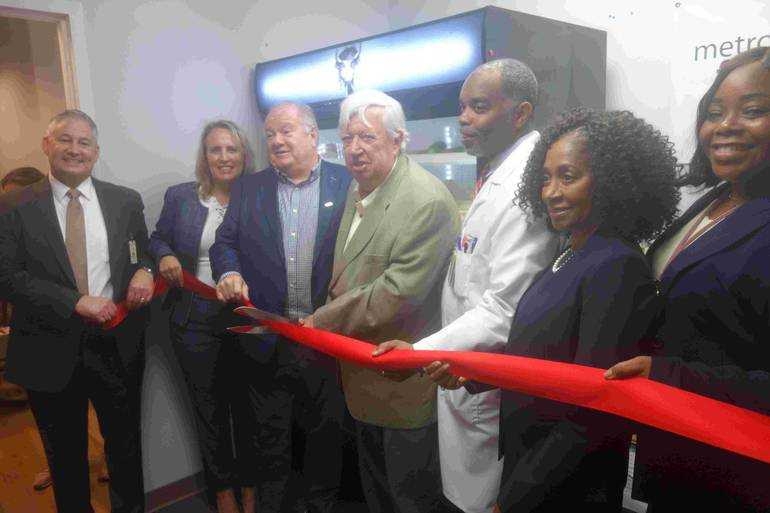 Hudson County Officials Cut Ribbon On Innovative Food Pharmacy